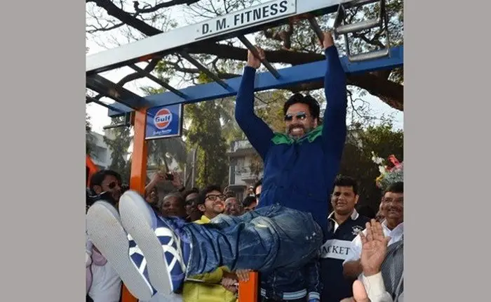 Akshay Kumar at DM open air fitness studio in mumbai