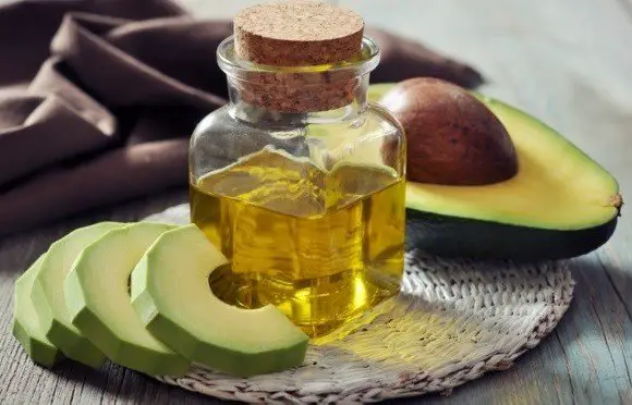 why-use-avocado-oil-for-cooking-here-are-the-top-reasons-fitbiz-in