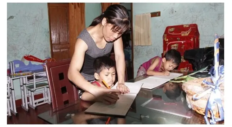 Mary Kom in Manipur helping her kids do their homework