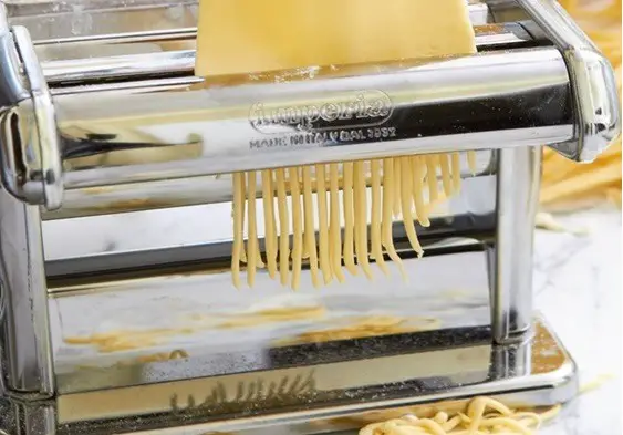 pasta maker