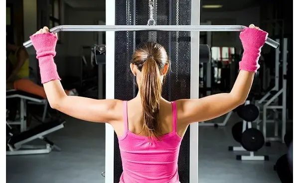 women and weight training